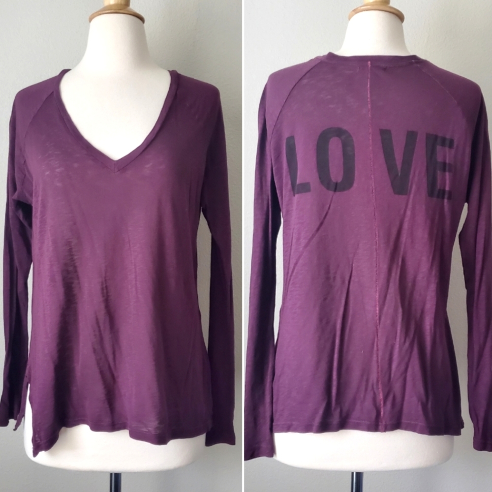 Sundry Printed Back V-neck Tee